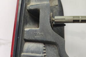 LAMPA TYŁ LEWA W BŁOTNIK