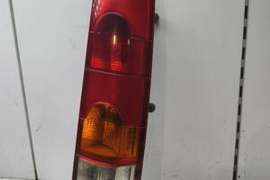 LAMPA TYŁ PRAWA W BŁOTNIK