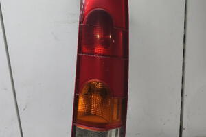 LAMPA TYŁ PRAWA W BŁOTNIK