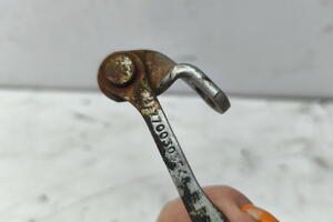 OGRANICZNIK DRZWI PRZÓD LEWY