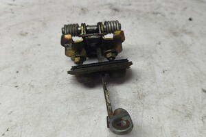 OGRANICZNIK DRZWI PRZÓD LEWY