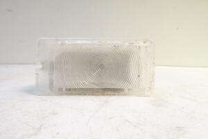 LAMPKA OŚWIETLENIE KABINY 