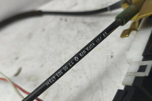 ZAMEK DRZWI PRZESUWNYCH PRAWY