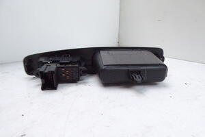 PRZEŁĄCZNIK WŁĄCZNIK SZYBY TYŁ PRAWY