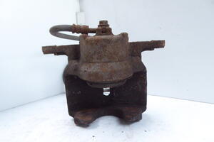 ZACISK HAMULCOWY  PRZÓD LEWY 