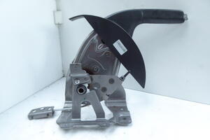 DŹWIGNIA HAMULCA RĘCZNEGO 