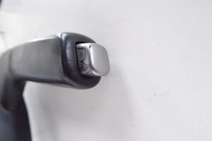 DŹWIGNIA HAMULCA RĘCZNEGO 