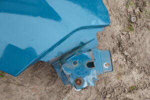 BŁOTNIK PRZÓD PRAWY