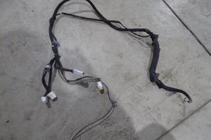 WIĄZKA INSTALACJA KOSTKA WTYCZKA  KLAPY