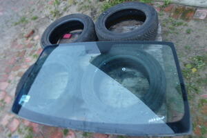 SZYBA CZOŁOWA PRZÓD PRZEDNIA