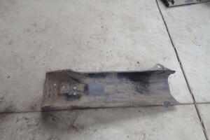 OSŁONA WLEWU PALIWA