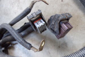 WIĄZKA INSTALACJA KOSTKA WTYCZKA SILNIKA 