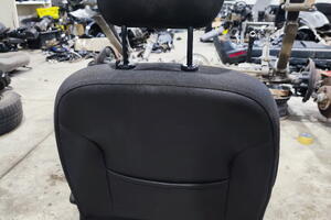 FOTEL PRZÓD PRAWY PASAŻERA STELAŻ SIEDZISKO OPARCIE