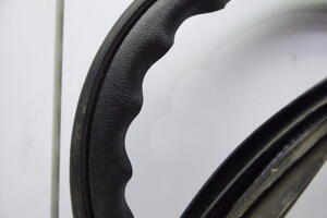 USZCZELKA KAROSERYJNA DRZWI TYŁ LEWA 