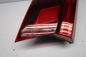 LAMPA KLAPY TYŁ PRAWA W KLAPĘ