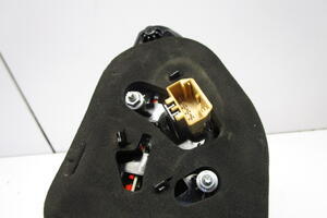 LAMPA KLAPY TYŁ PRAWA W KLAPĘ