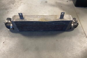 CHŁODNICA POWIETRZA INTERCOOLER